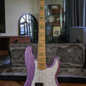 Fender Purple Sparkle P-Bass_front