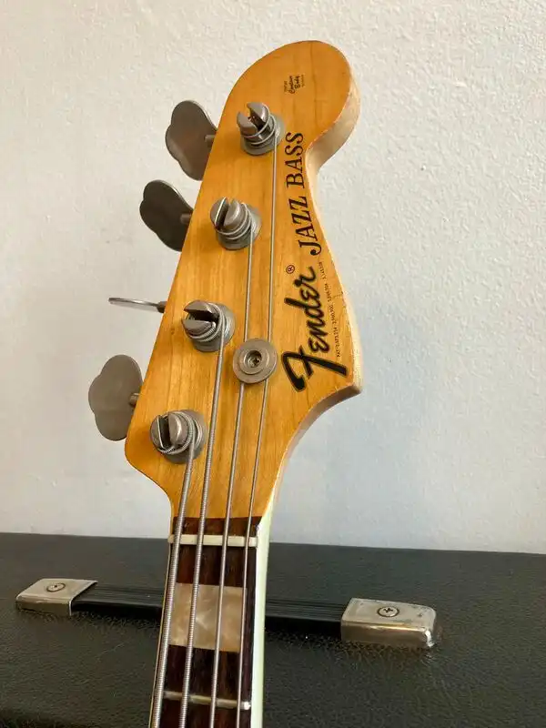 1972 Fender Jazz Bass - Image 4